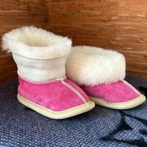 Genuine sharing baby booty. Manufactured in Canada by La Bergeri en Folie